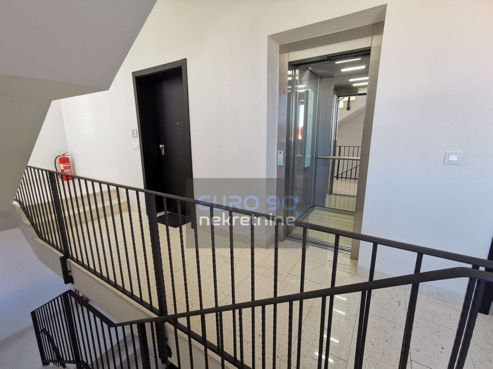listing-small