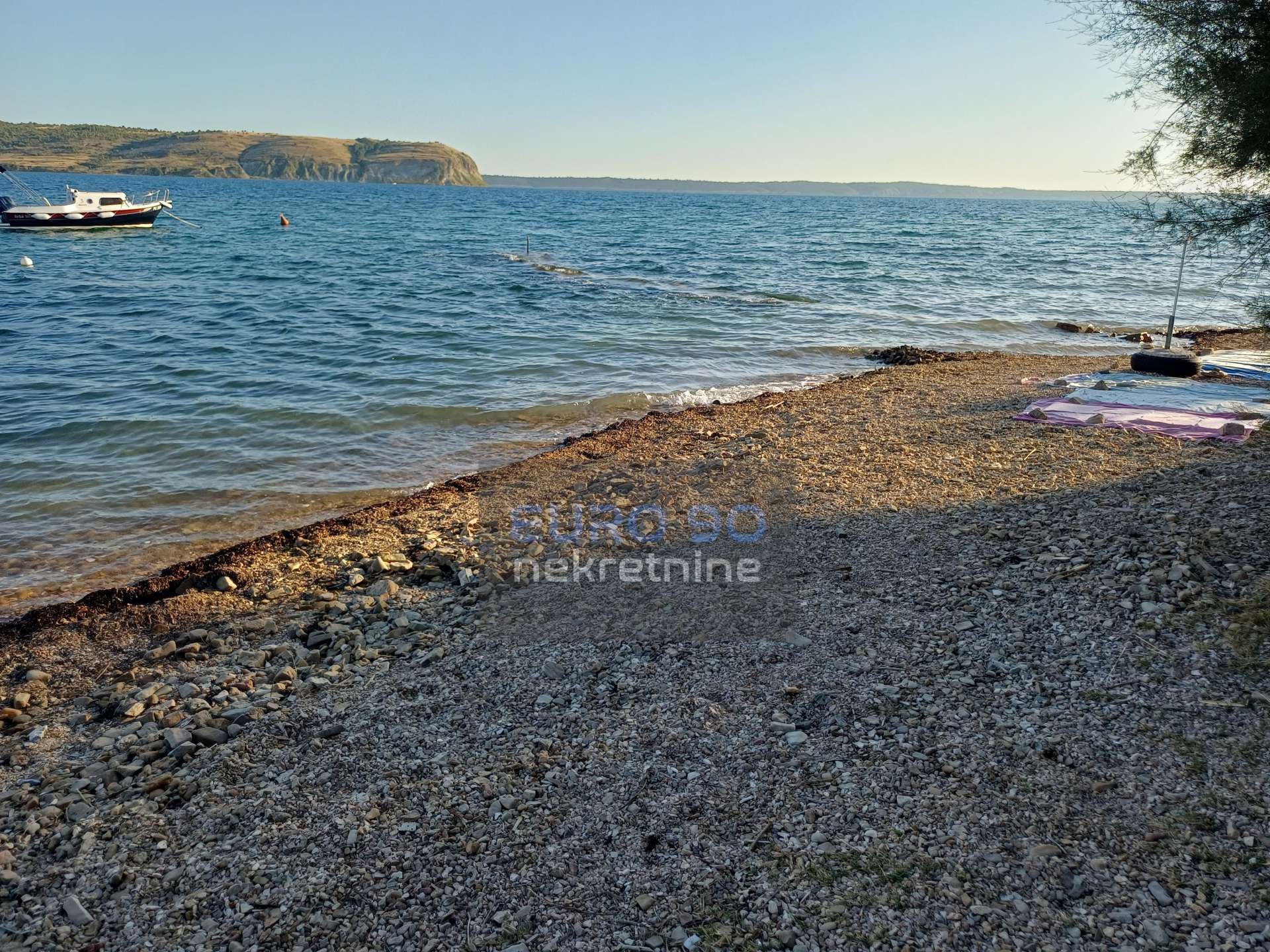 listing-small