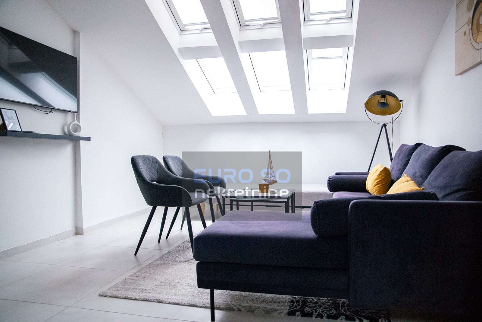 listing-small