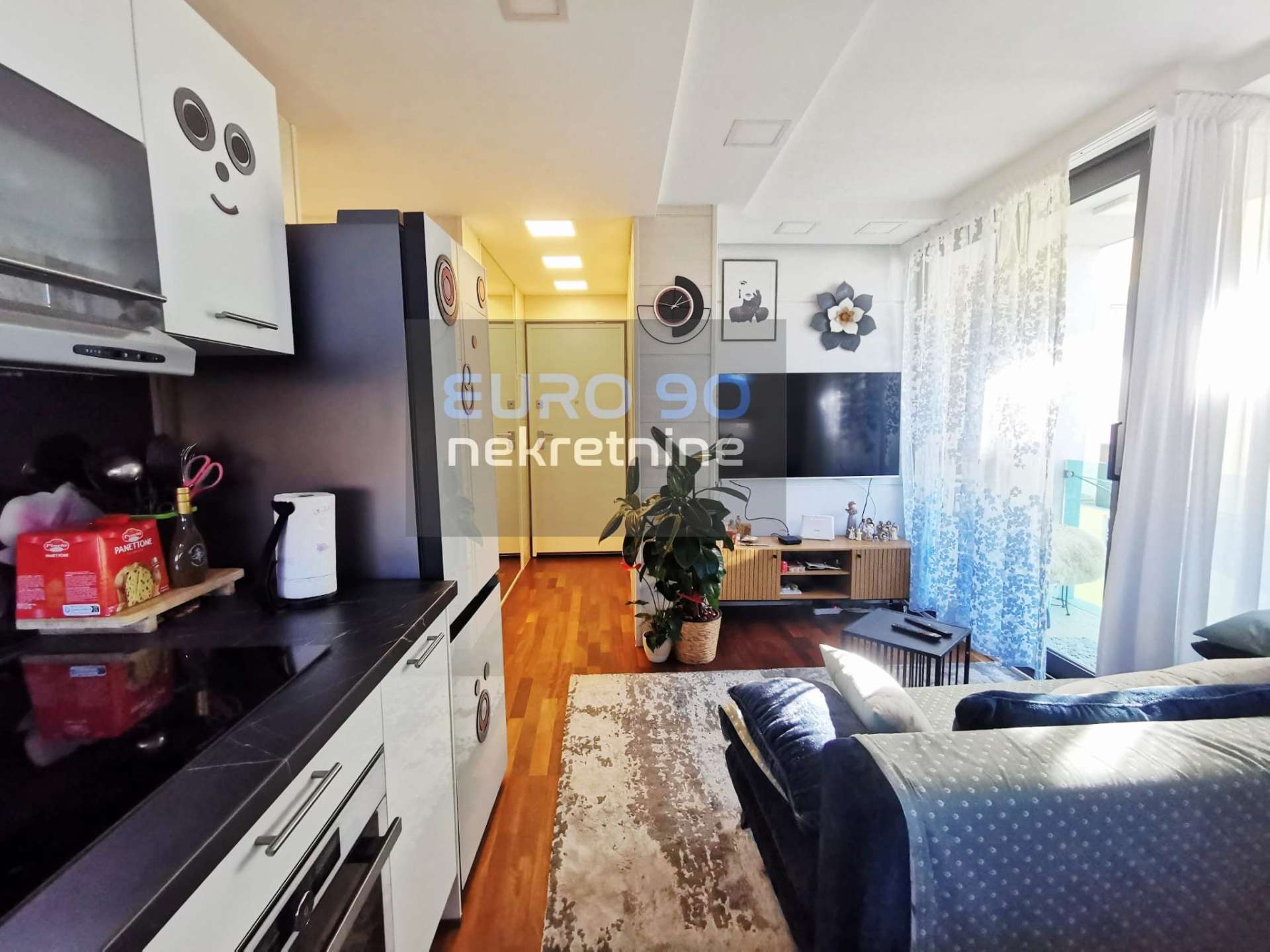 listing-small