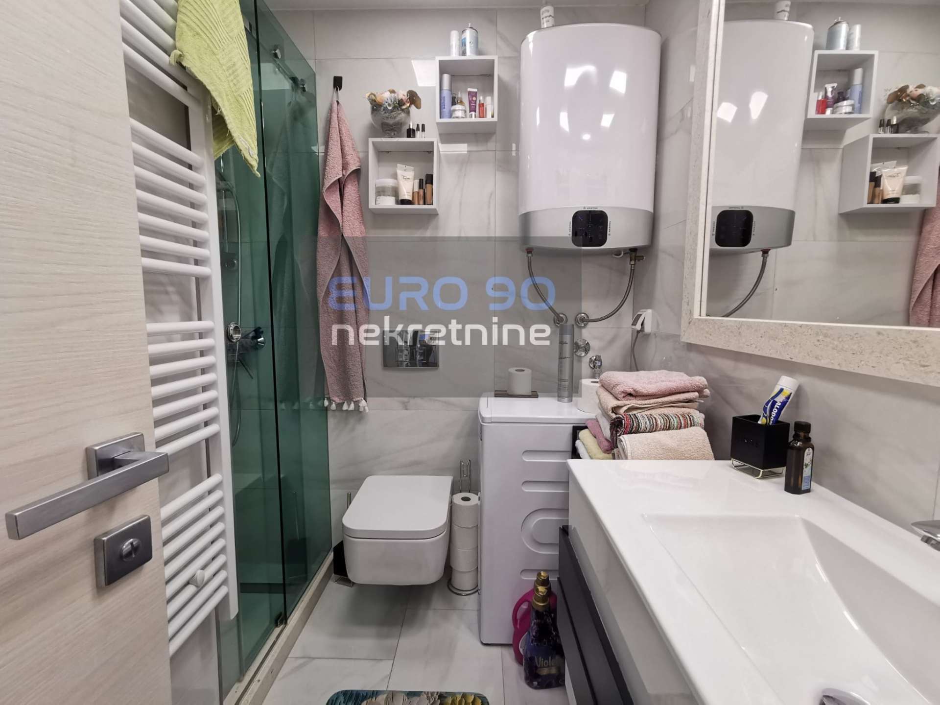 listing-small