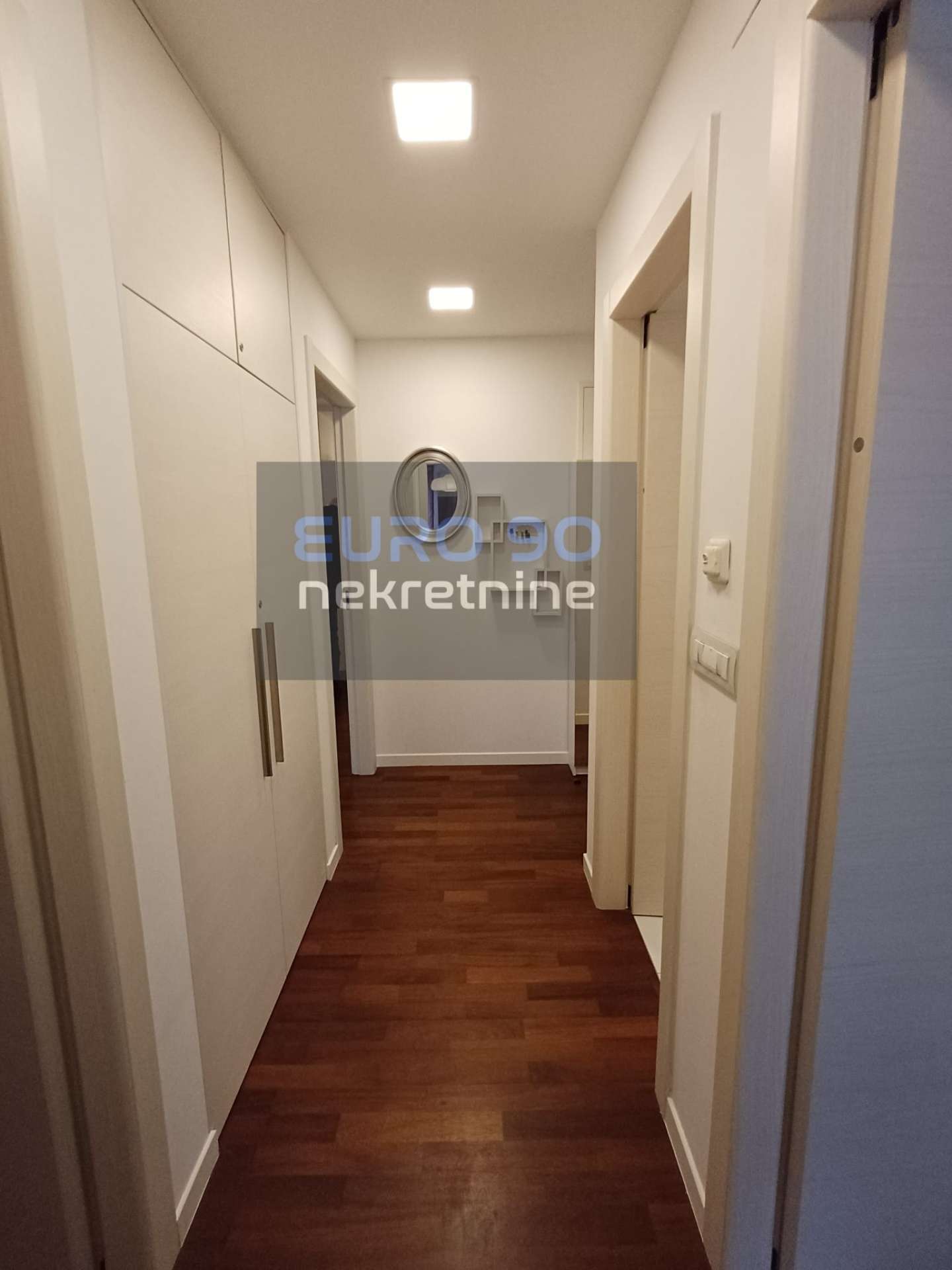 listing-small