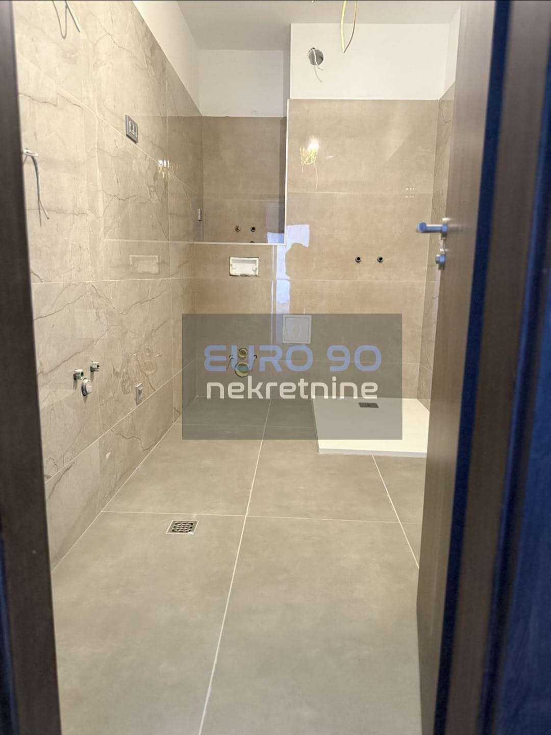 listing-small