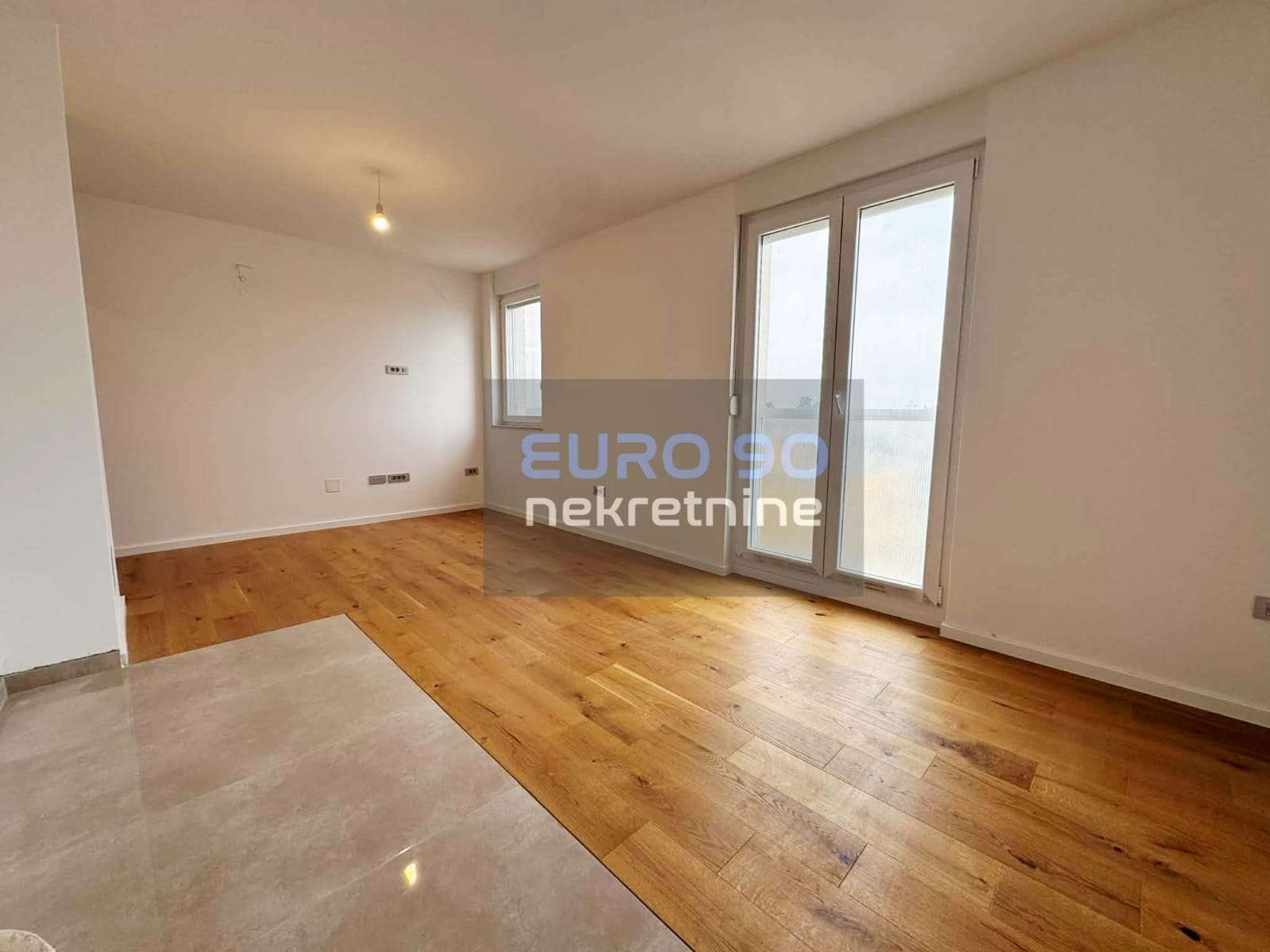 listing-small