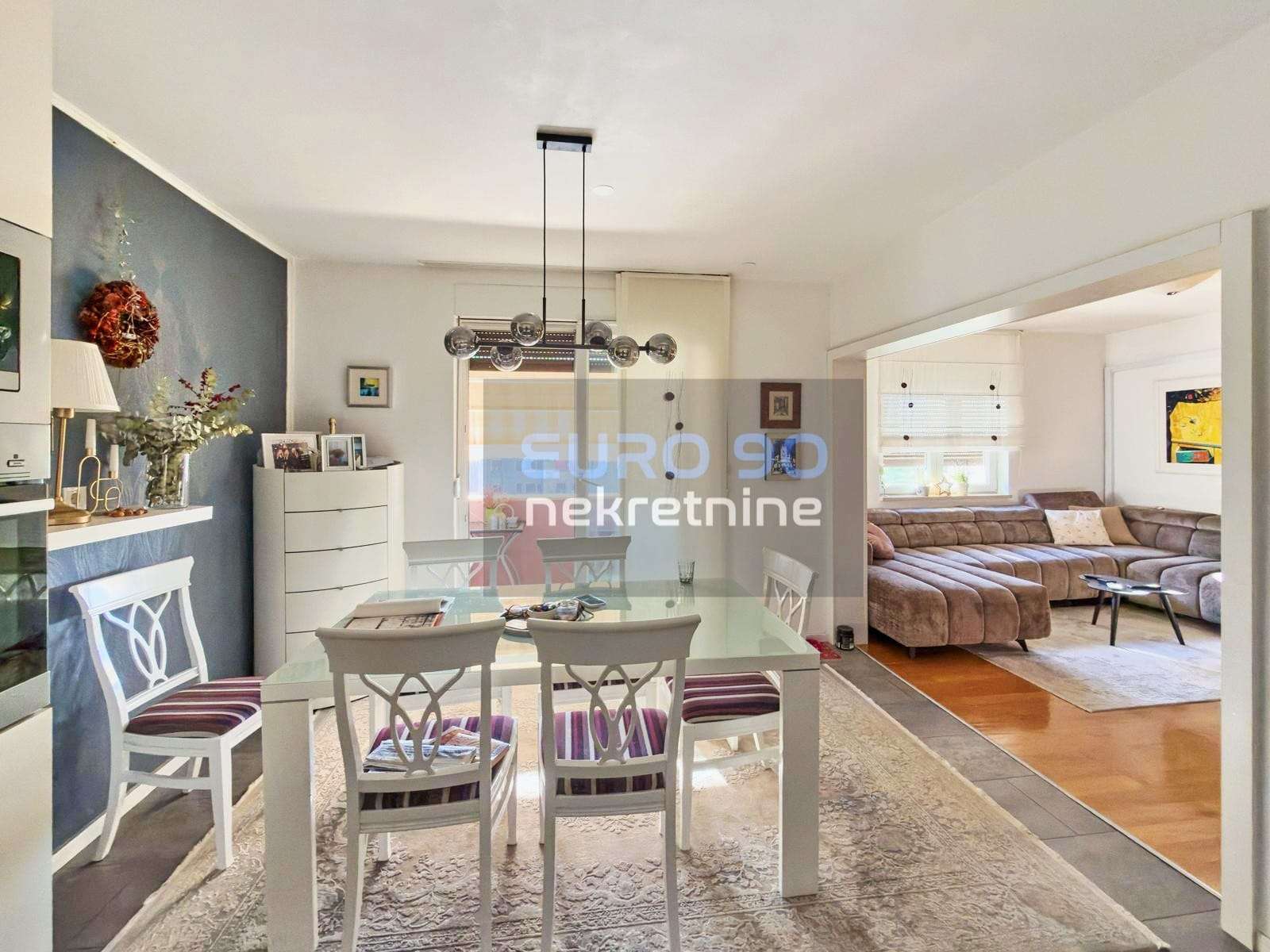 listing-small