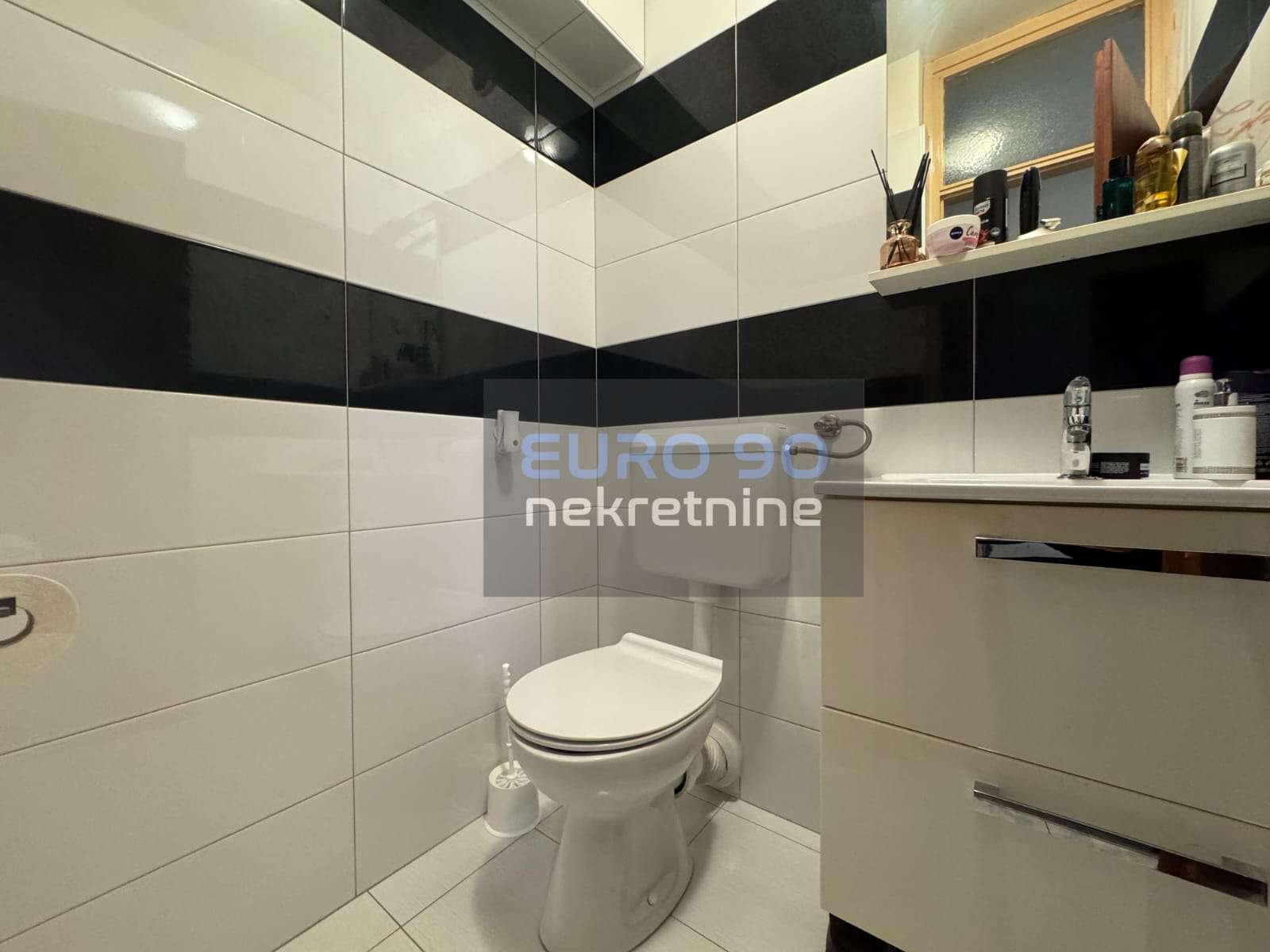 listing-small