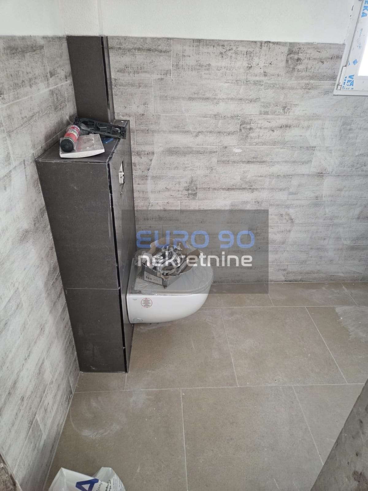 listing-small