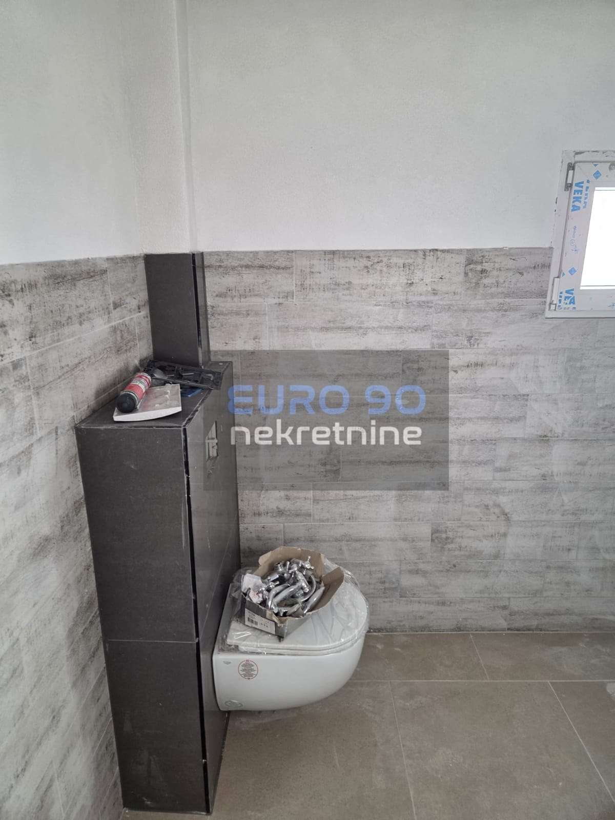 listing-small