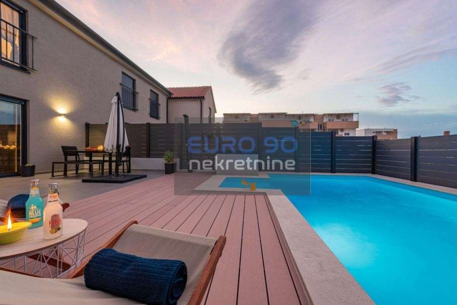 listing-small