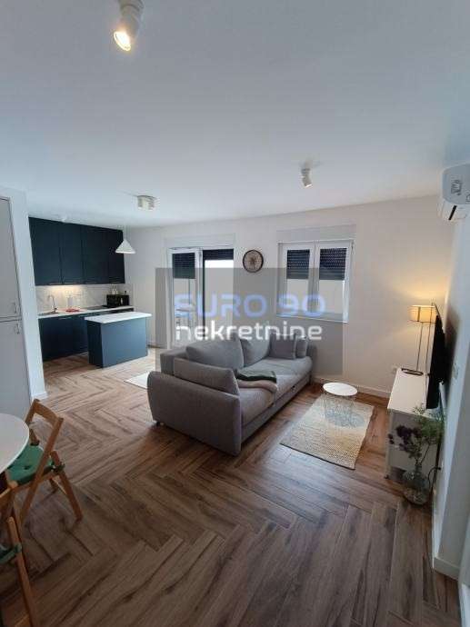 listing-small