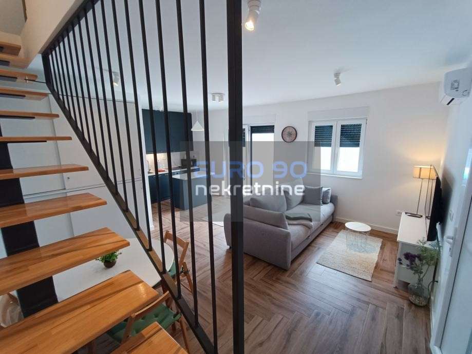 listing-small
