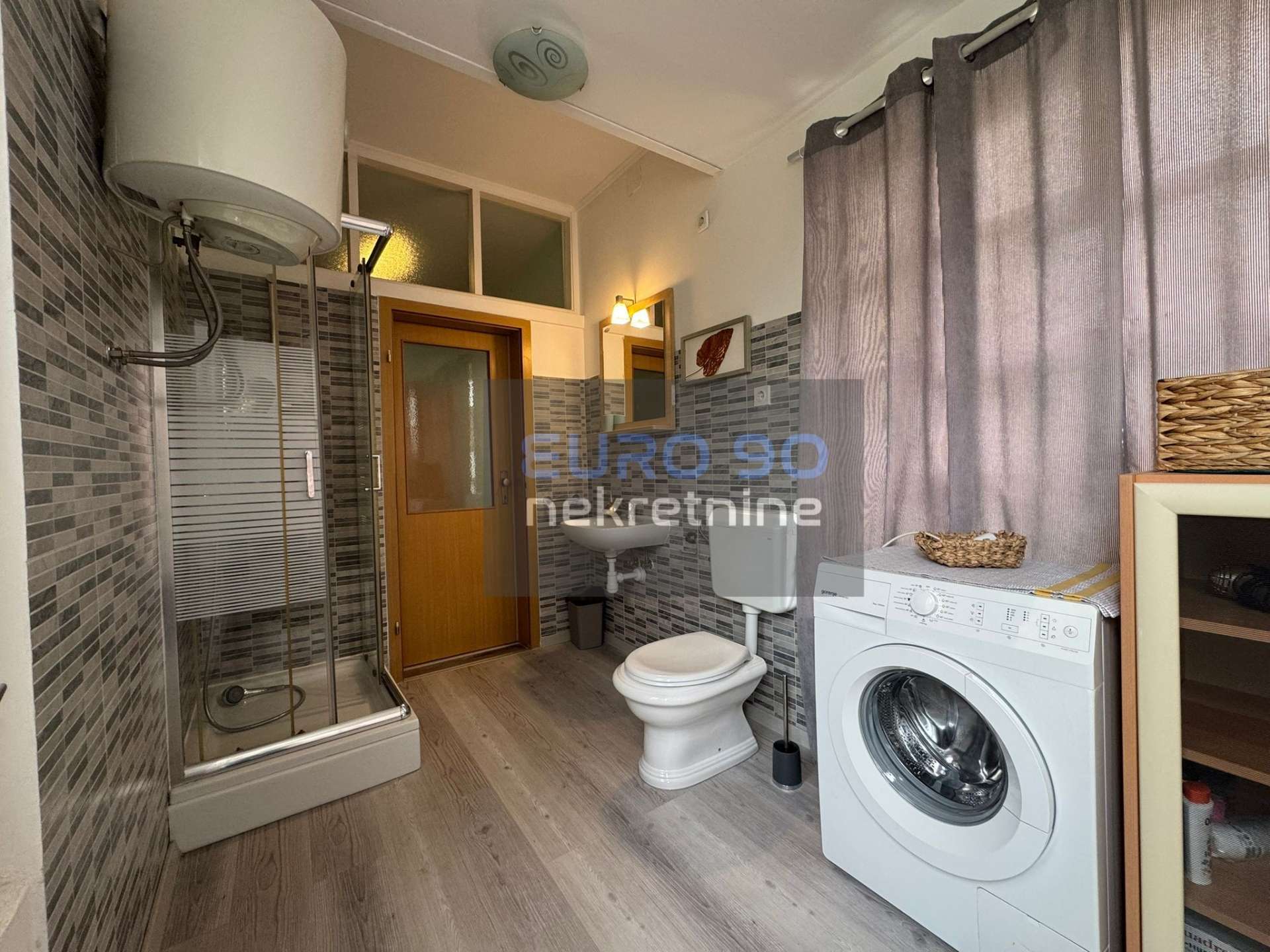 listing-small