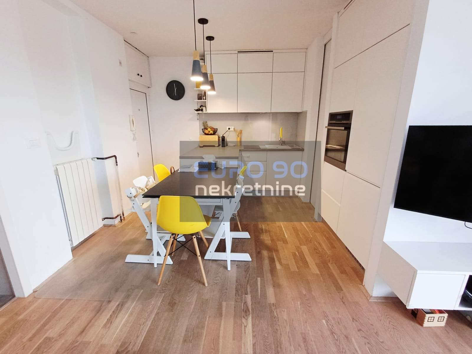 listing-small