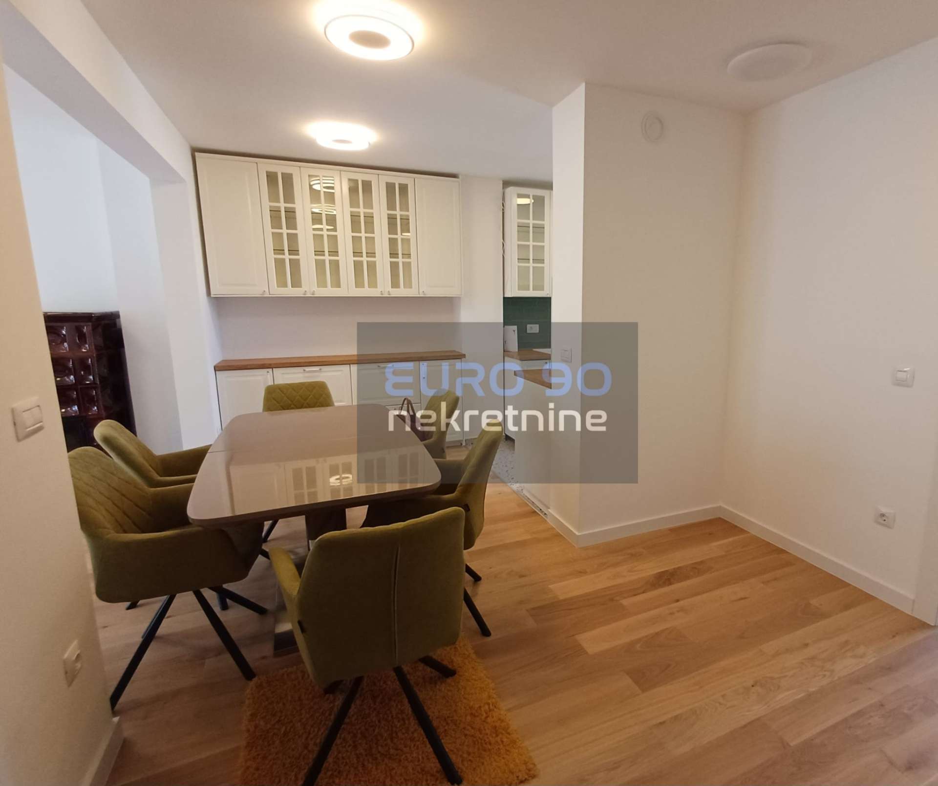 listing-small