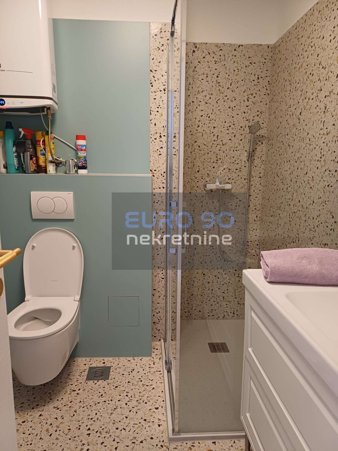 listing-small