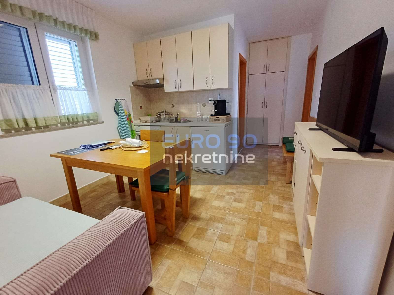 listing-small