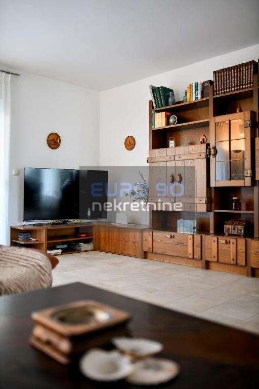 listing-small