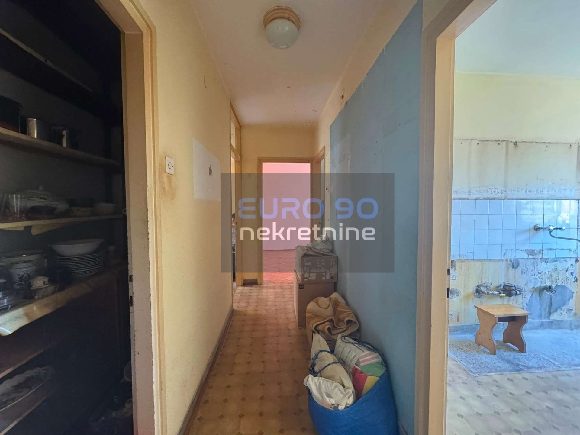listing-small