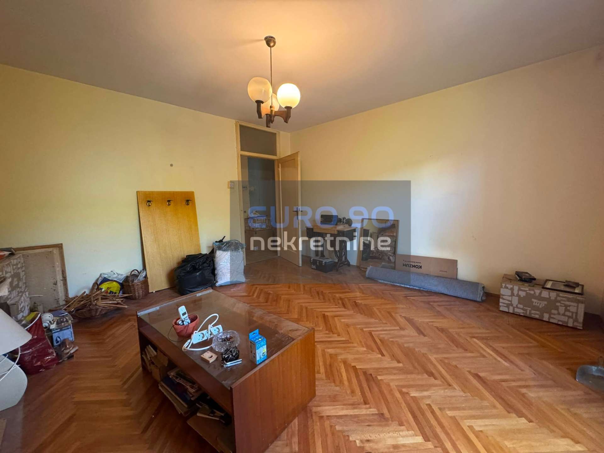 listing-small