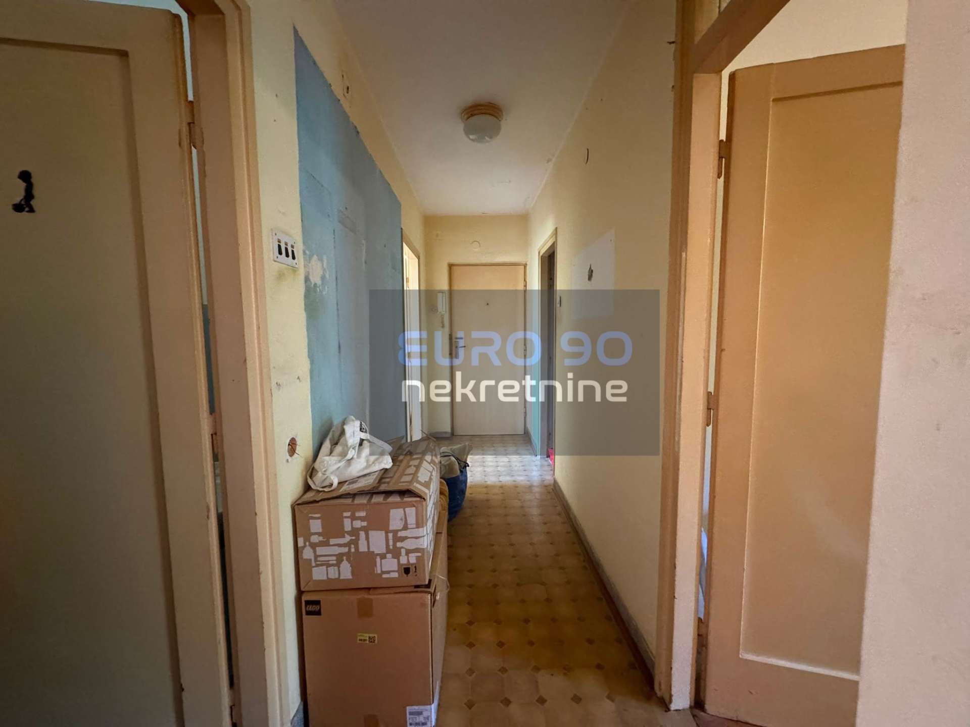 listing-small