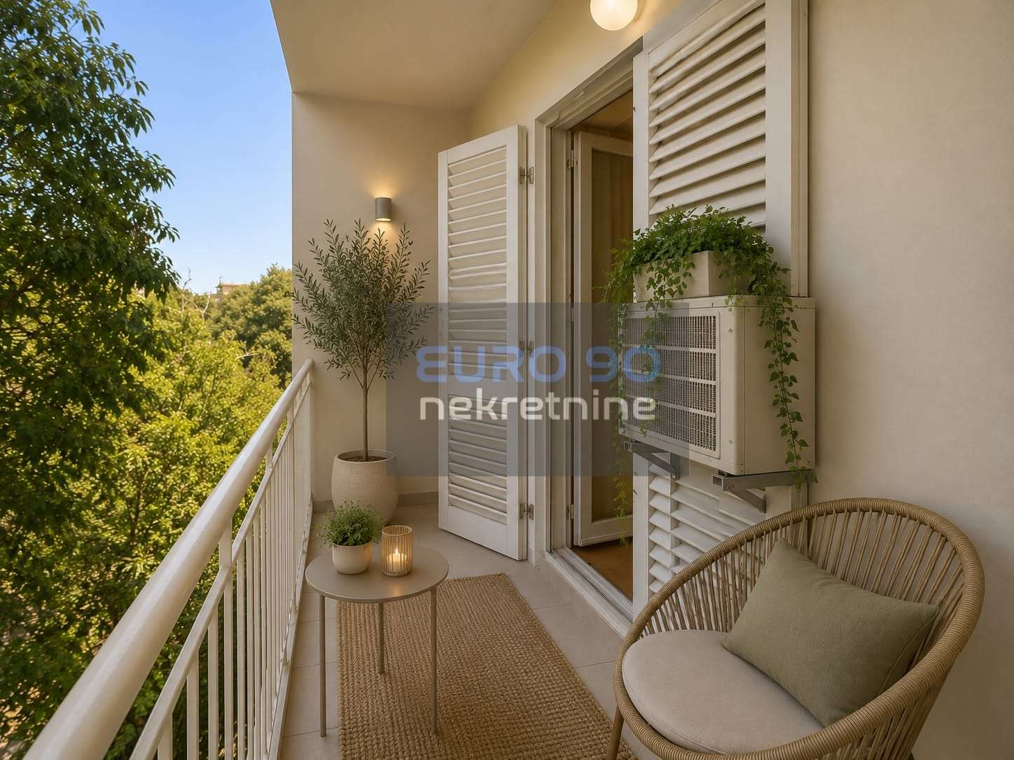 listing-small