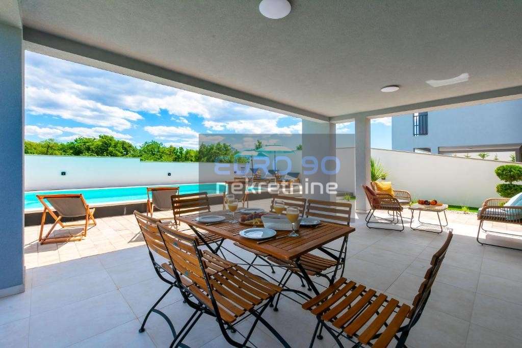 listing-small