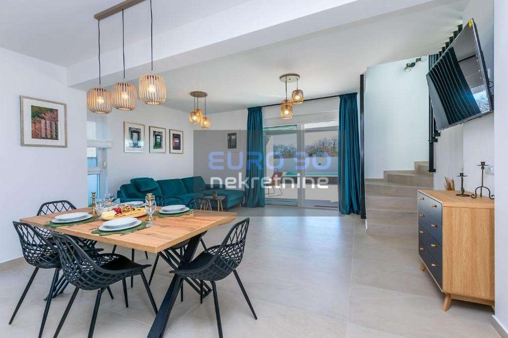 listing-small